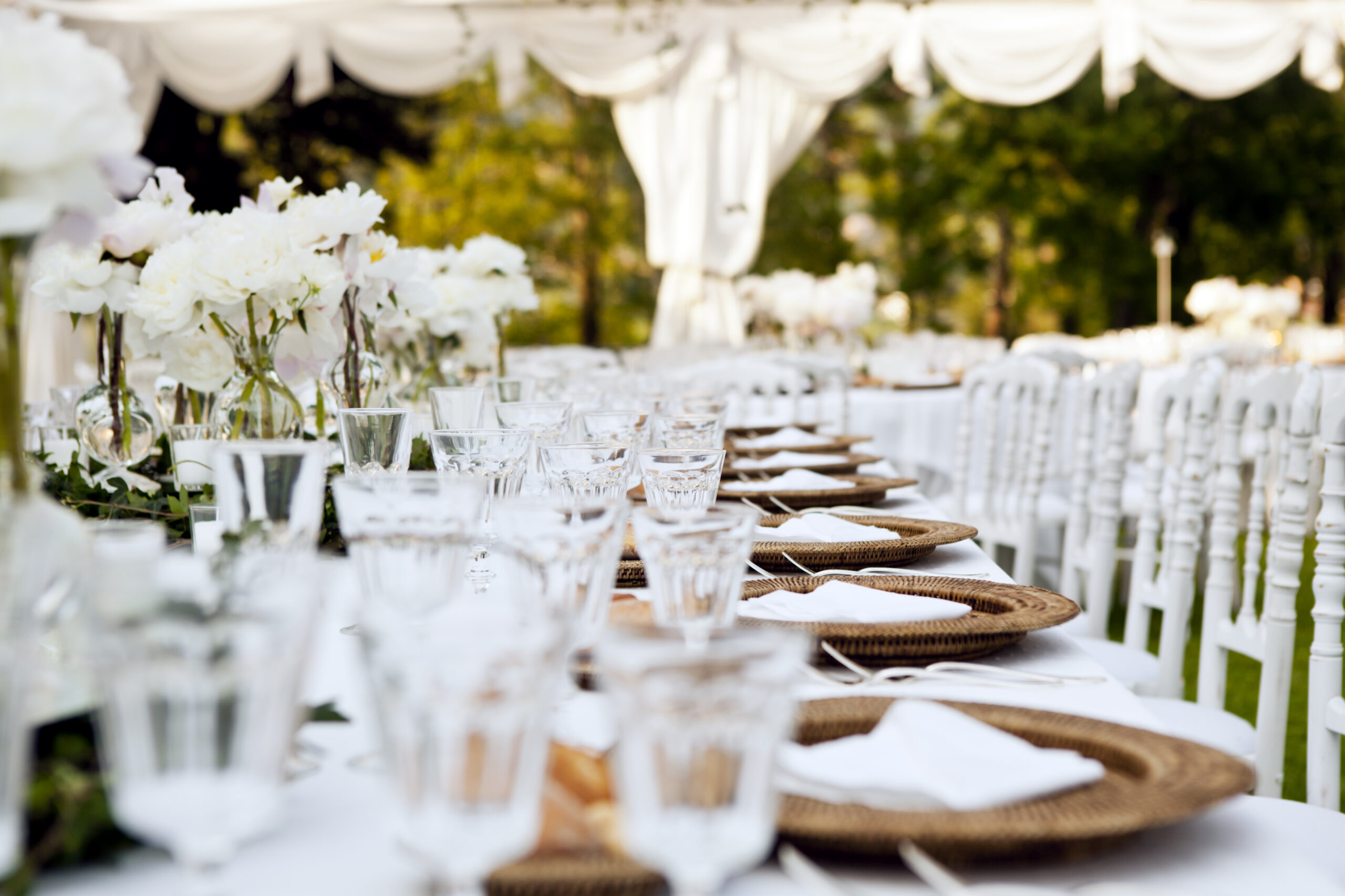 Wedding,Table,Ready,For,Dinner